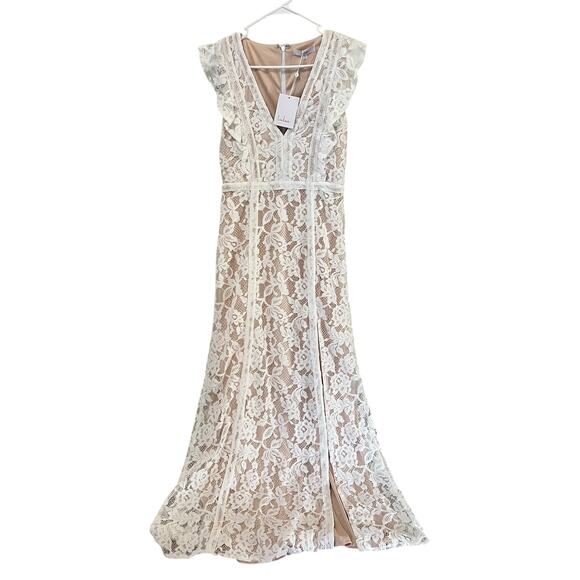 Lulus This Moment in Time White Lace Ruffled Maxi Dress Size Medium NWT NEW - Picture 3 of 11